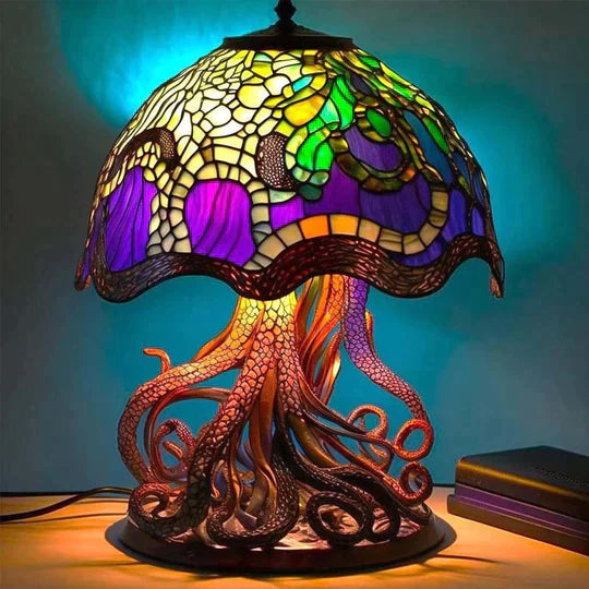 "Vitrail Sfeerlamp, modern design, met warme verlichting, metaal en glas, ideale wandlamp voor gezellige sfeer in huis."