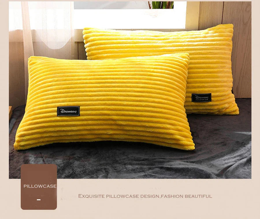 Warm fluweel fleece dekbedovertrek, luxe beddengoed voor ultiem winter comfort in de slaapkamer.