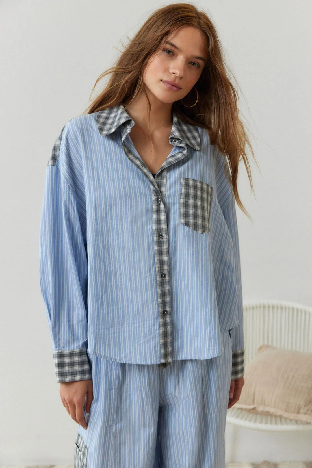 Warme en comfortabele dames fleece pyjama set, tweedelig, perfecte loungewear voor de wintermaanden.