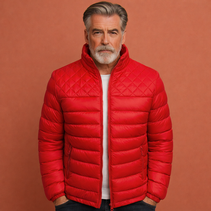 Stijlvolle heren bomberjas voor de winter, perfect als warme overgangsjas. Comfortabele bovenkleding voor mannen.