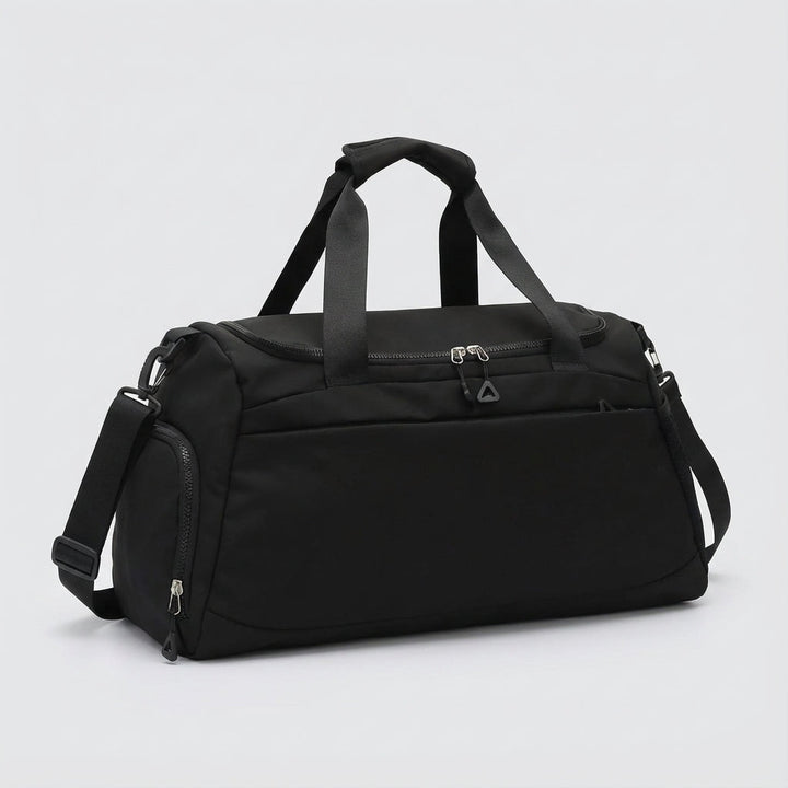 Georganiseerde reistas en duffelbag met waterbestendig design en handig apart schoenenvak; ideaal voor weekendjes weg.