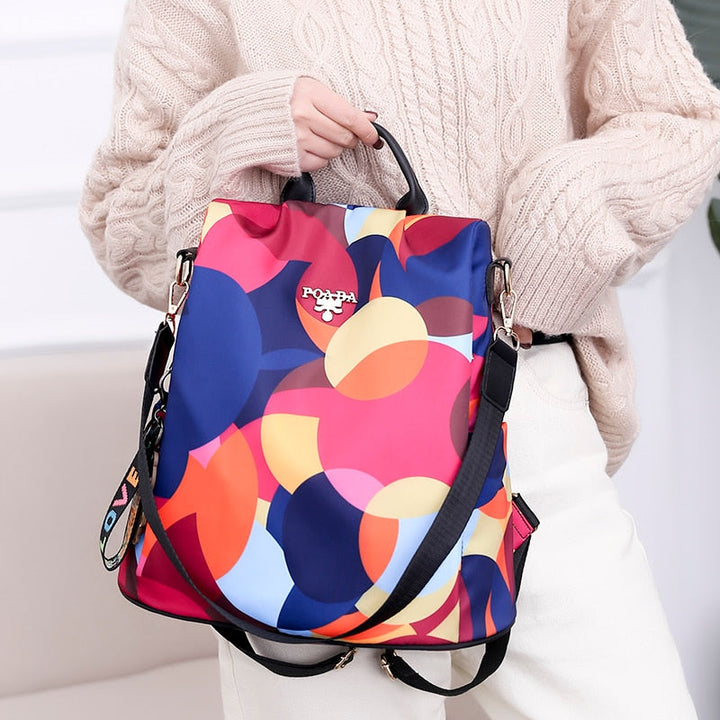 Robuuste waterdichte dames rugzak met meerdere compartimenten, duurzaam nylon/PU leer materiaal.