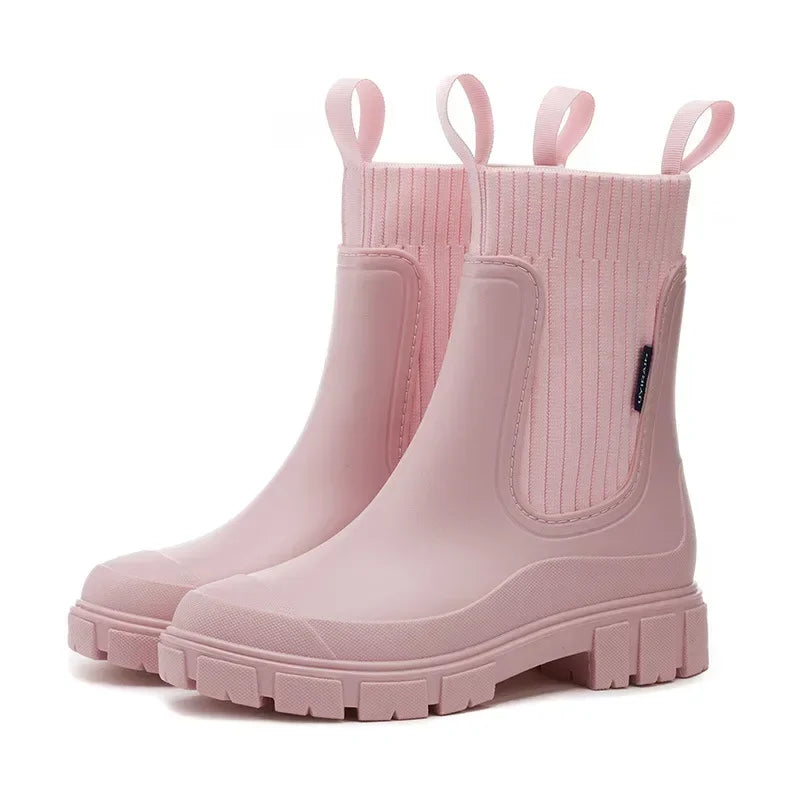 "Waterdichte Chelsea boots voor dames met antislipzool, elastische instap en moderne stijl in bruine tint."