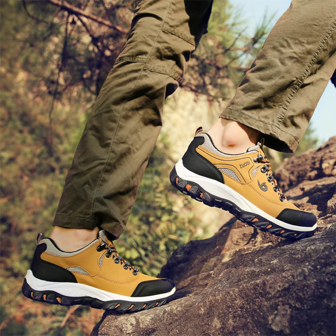 "Waterdichte outdoor heren wandelschoenen met stevige grip, ademend en duurzaam synthetisch leer voor elke ondergrond."