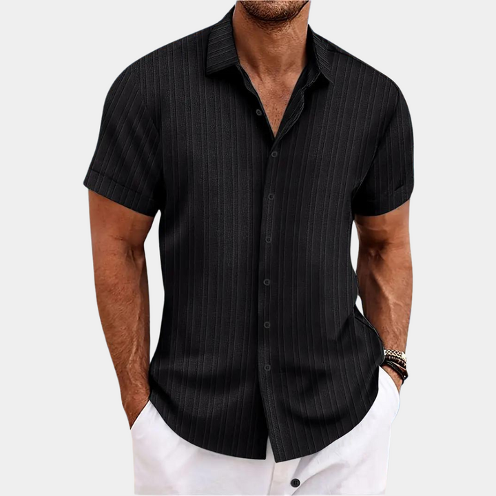 "Wit zomer overhemd heren, korte mouw, ademend materiaal, comfortabel, stijlvol, voor casual en formele gelegenheden."