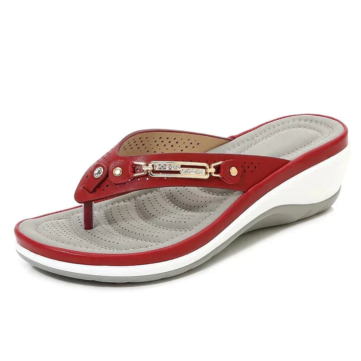 Rode mode dames slippers met zachte zool, lichtgewicht en perfect als strand slippers.