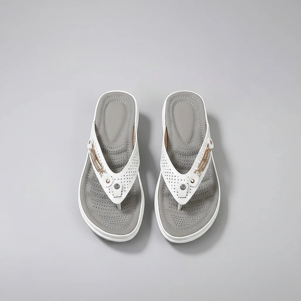 Dames comfort slippers met zachte zool, orthopedische ondersteuning en een fijne comfort fit.