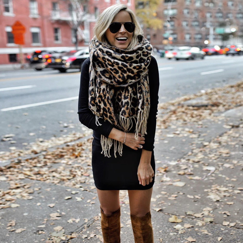 XL wollen dames sjaal met trendy luipaardprint, warm en zacht voor de winter.