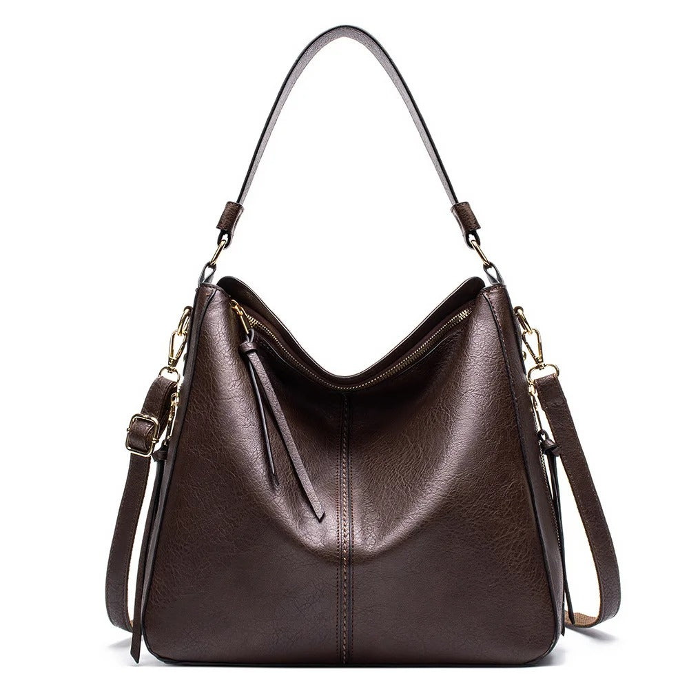 Stijlvolle dames tas van zacht leer, perfect als luxe crossbody accessoire.