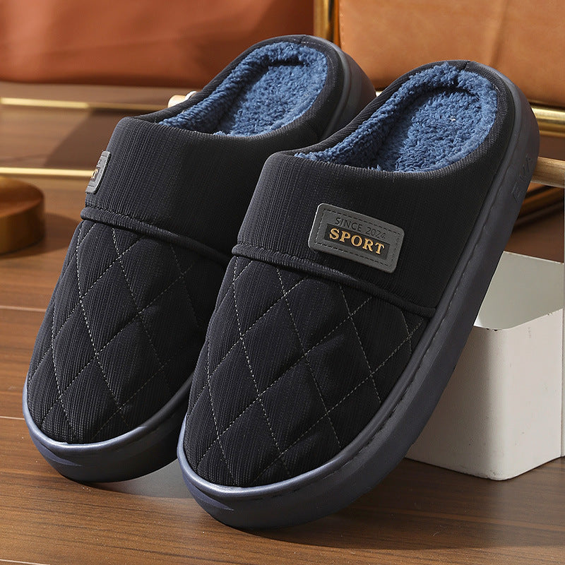 Stijlvolle dames pantoffels voor binnenshuis, bieden warmte en comfort. Ideaal voor ontspannen momenten.