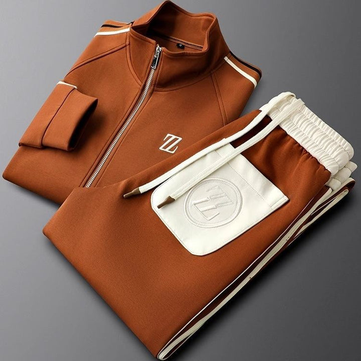 "Zephyr premium tracksuit met sportieve strepen, zachte lycra stof, elastische pasvorm, perfecte voor sport en vrije tijd."