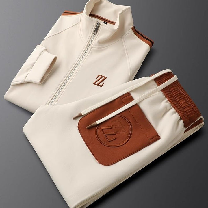 "Zephyr premium tracksuit met sportieve strepen, zachte lycra stof, elastische pasvorm, perfecte voor sport en vrije tijd."