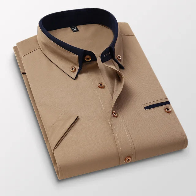 Comfortabel heren overhemd met korte mouwen, een veelzijdige keuze voor de zomer.