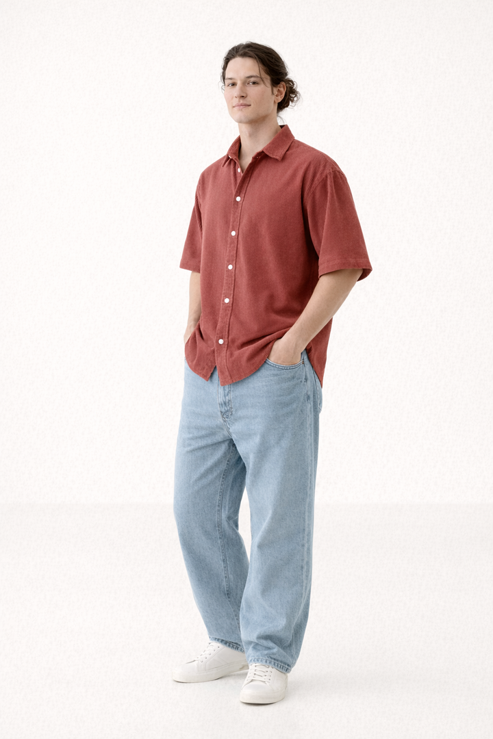 Casual heren overhemd met korte mouwen, perfect voor zomerse dagen en vakantiemode.