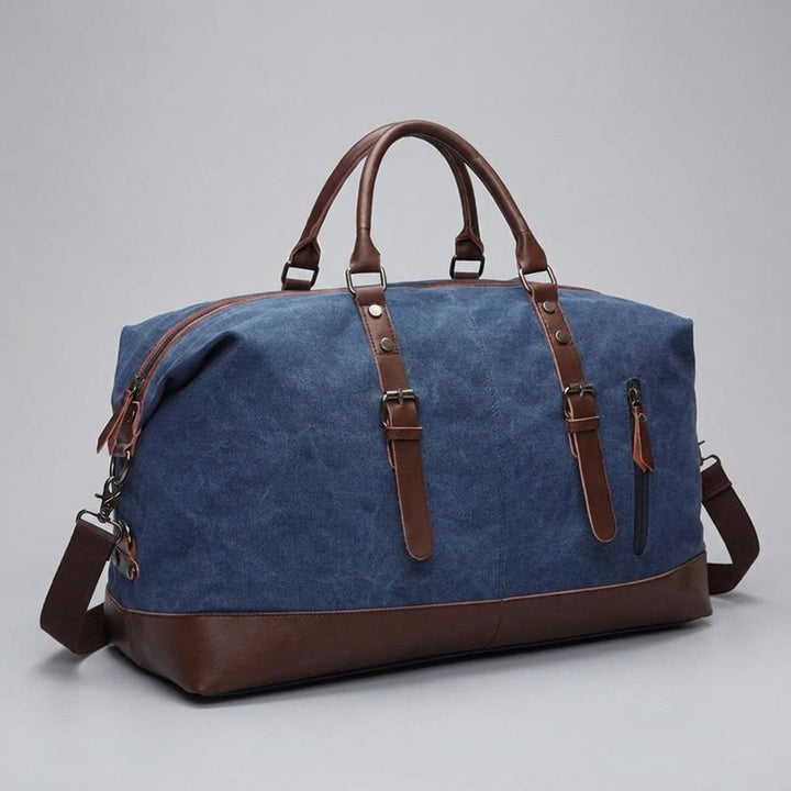 Grote zwarte unisex 50 liter reistas, ruime bagage voor al je sport- en reisbenodigdheden.