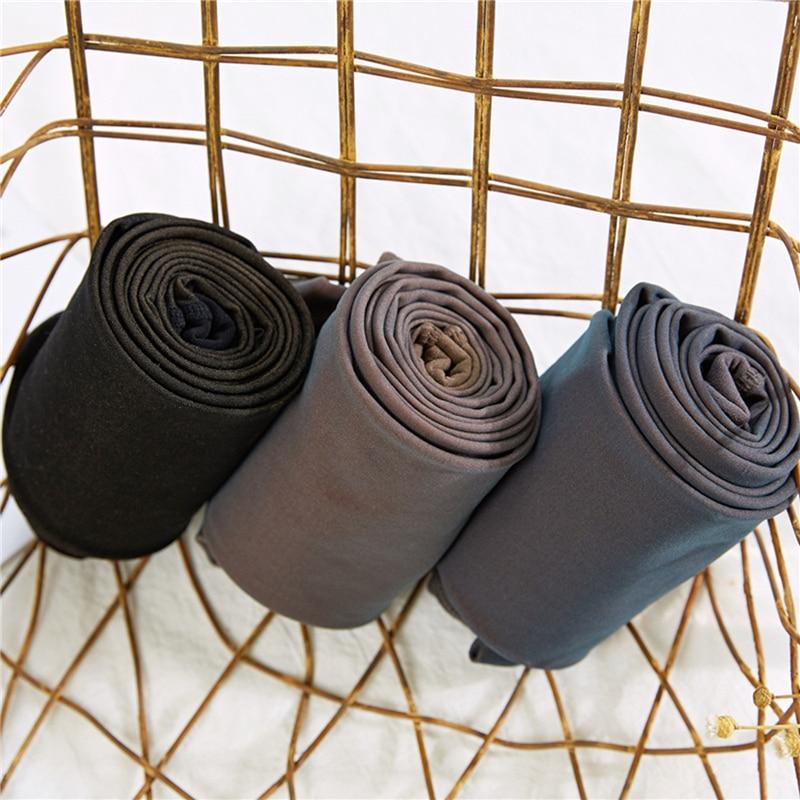 Winterkleding: Dames thermo legging met hoge taille, verkrijgbaar in diverse kleuren. Comfortabele en warme legging.