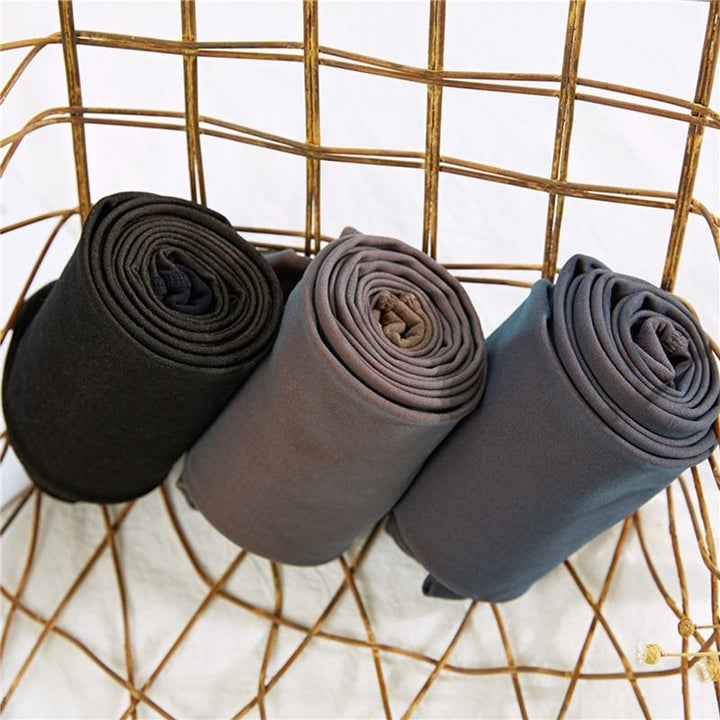 Winterkleding: Dames thermo legging met hoge taille, verkrijgbaar in diverse kleuren. Comfortabele en warme legging.