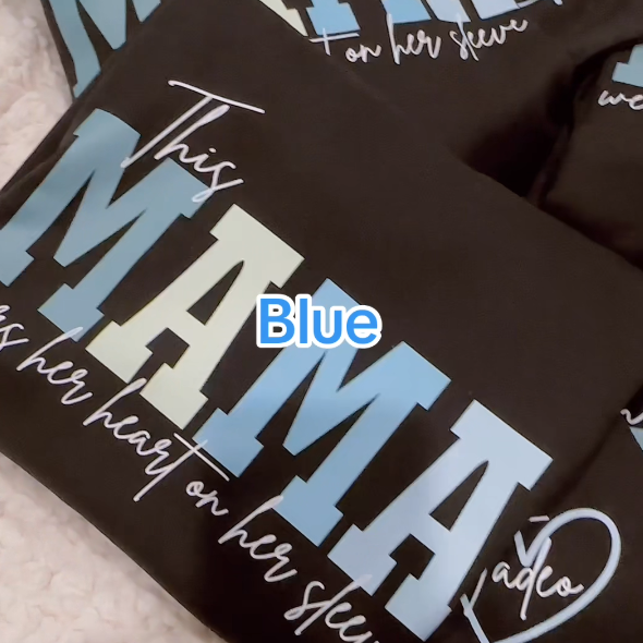 Een betekenisvolle gepersonaliseerde hoodie met namen, speciaal ontworpen als uniek Moederdag cadeau.