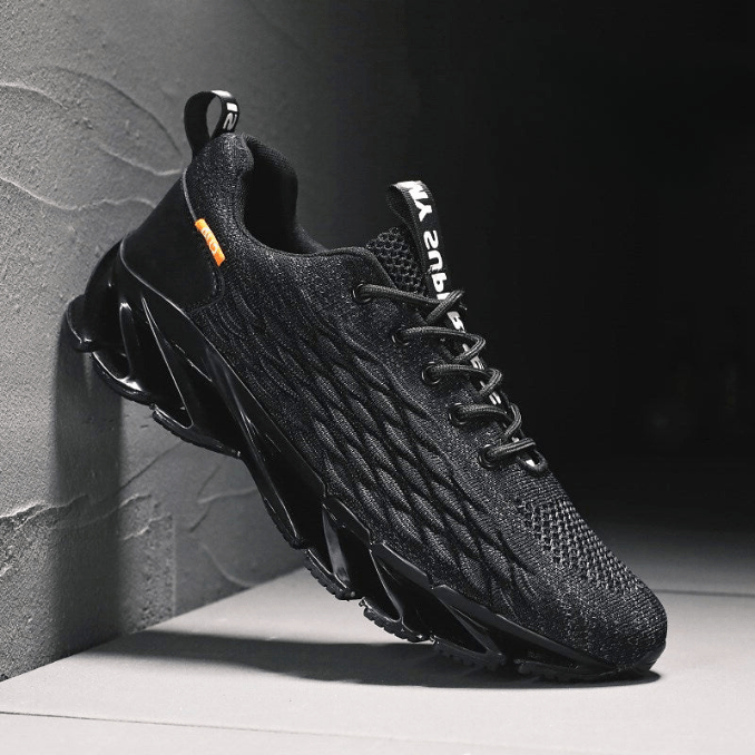 Grijze Jordan loopschoenen voor heren met ademende mesh en veerkrachtige zolen, ideaal voor hardlopen en sportactiviteiten voor comfort en ondersteuning.