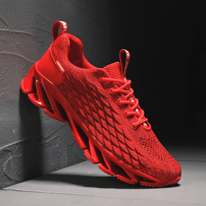 Zwarte Jordan loopschoenen voor heren met ademende mesh en veerkrachtige zolen, ideaal voor hardlopen en sportactiviteiten voor comfort en ondersteuning.