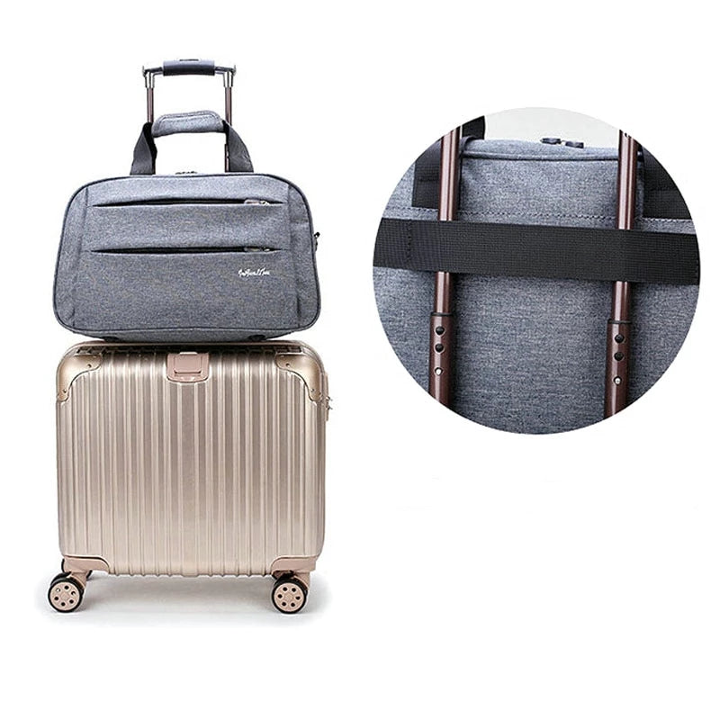 Veelzijdige convertible reistas met trolleyhoes. Ideaal als handbagage & schoudertas.