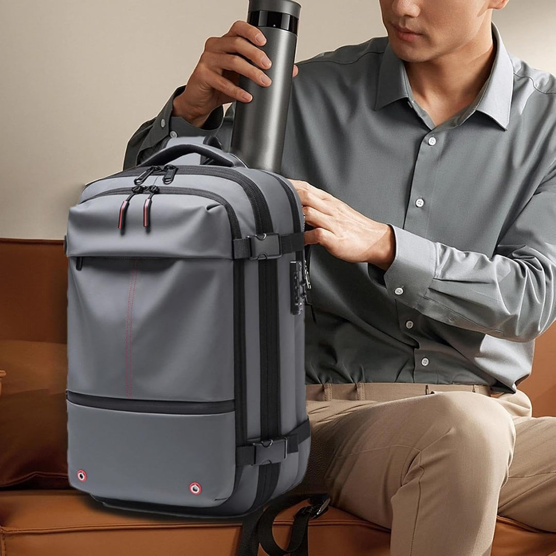 Veelzijdige unisex vacuüm rugzak, 60L waterdicht met laptopvak, perfect voor elke reis of dagelijks gebruik.