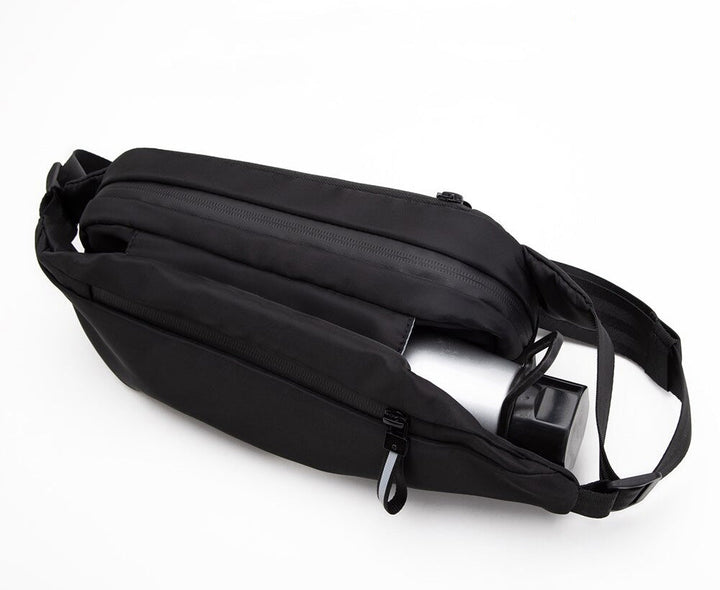 Unisex waterdichte heuptas voor sport, reizen en wandelen, comfortabel en praktisch design.