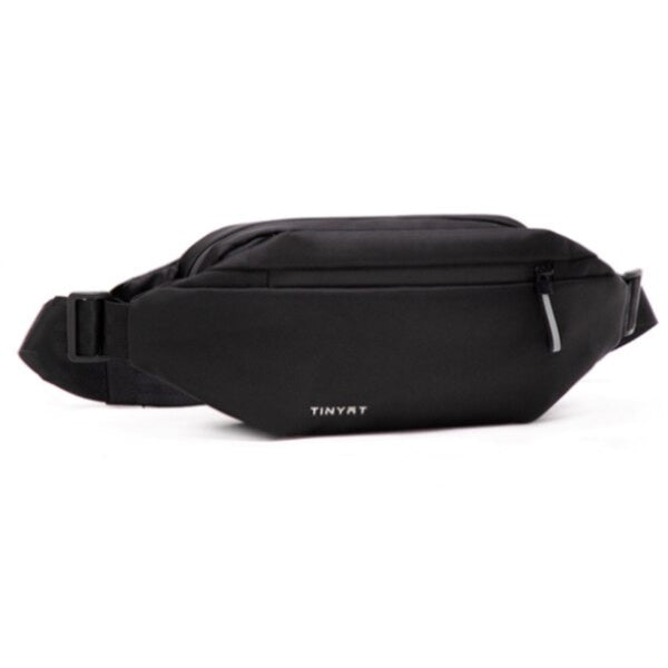 Compacte waterdichte nylon heuptas, ideaal voor wandelen, sport en festivals, veilig en droog.